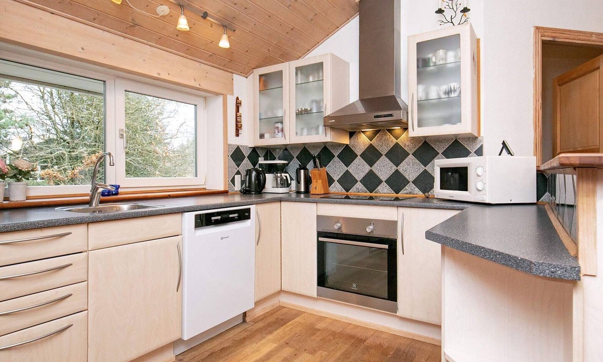 Lodbjerg Hede House | 10 person holiday home in Ringkøbing