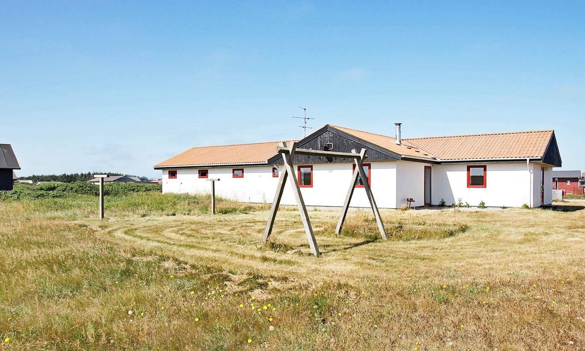 Vrist Strand House | 10 person holiday home in Harboøre-By Traum