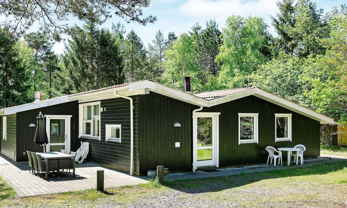 Odde House | 10 person holiday home in Hadsund-By Traum