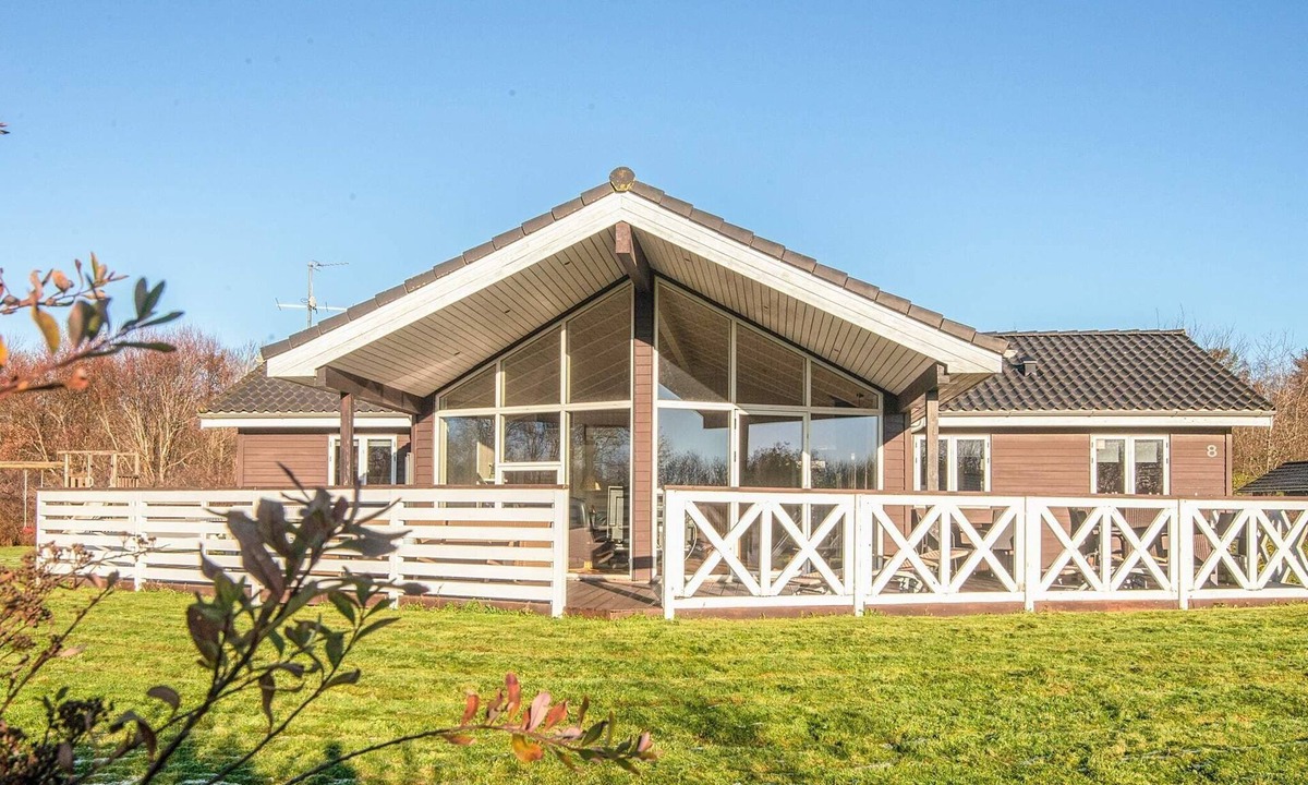 Falen House | 10 person holiday home in Hemmet