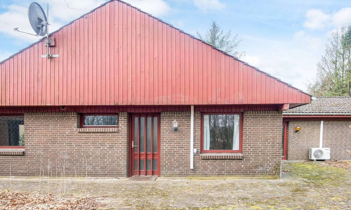 Skovgaarde House | 10 person holiday home in Herning
