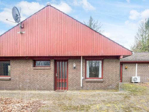 Skovgaarde House | 10 person holiday home in Herning