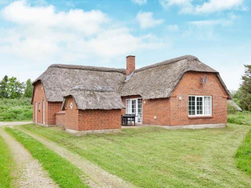 Øby House | 10 person holiday home in Ulfborg-By Traum