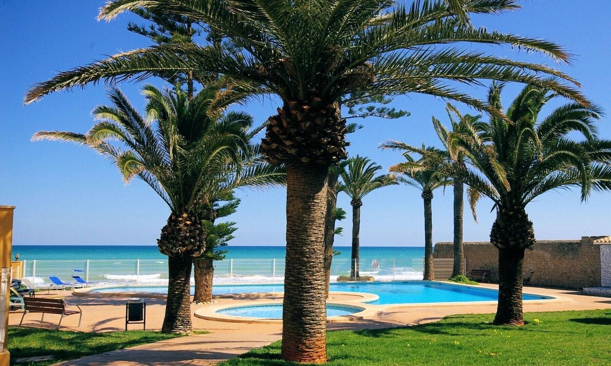 Almadrava Beach Apartment | 100 Bellvedere