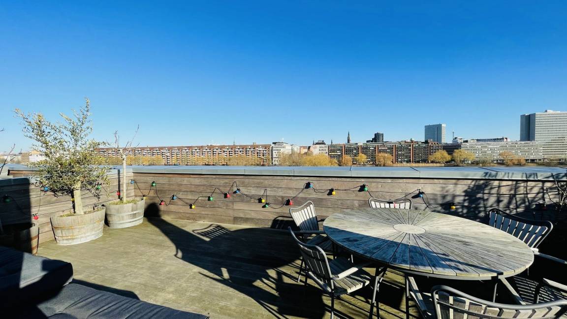 Frederiksberg C Apartment | 100 m² Apartment ∙ 2 bedrooms ∙ 4 guests