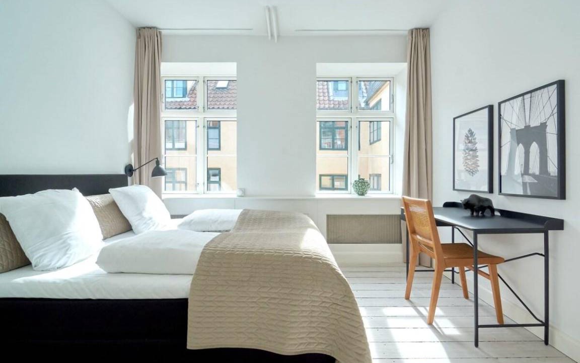Copenhagen City Centre Apartment | 100 m² Apartment ∙ 6 bedrooms ∙ 13 guests