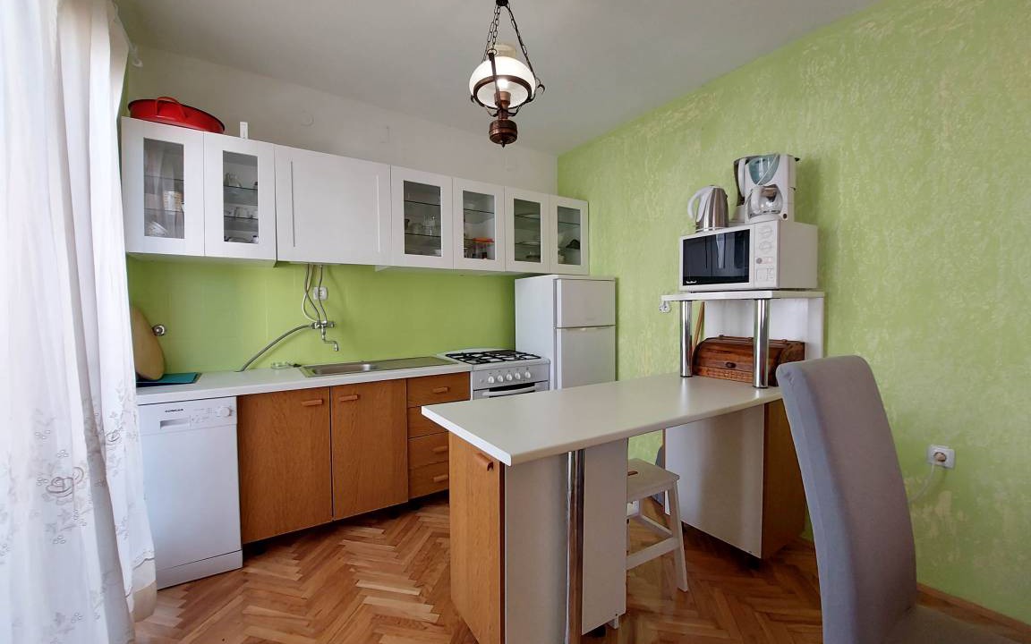 Punat Apartment | 100 m² Apartment ∙ 3 bedrooms ∙ 8 guests