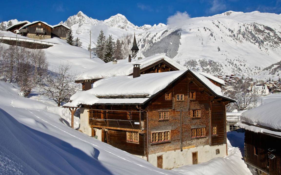 Tujetsch Apartment | 100 m² Apartment ∙ 3 bedrooms ∙ 6 guests