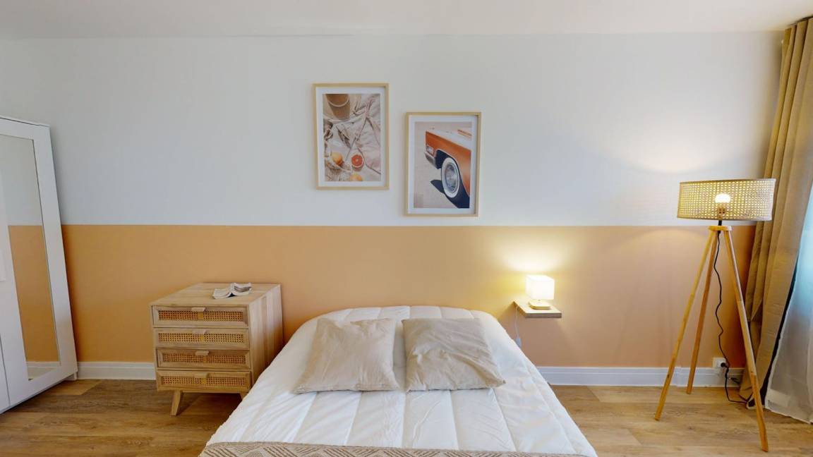 Saint-Lambert Resort | 102 m² Private room ∙ 1 bedroom ∙ 1 guest