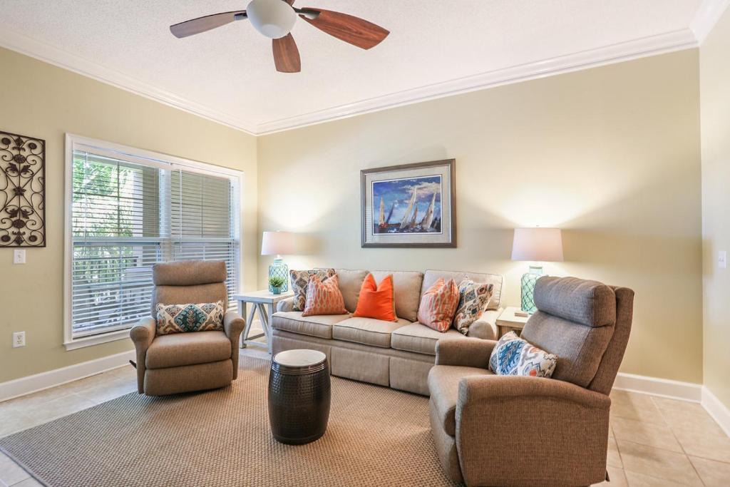 North Forest Beach Villa | 102 Northshore Place