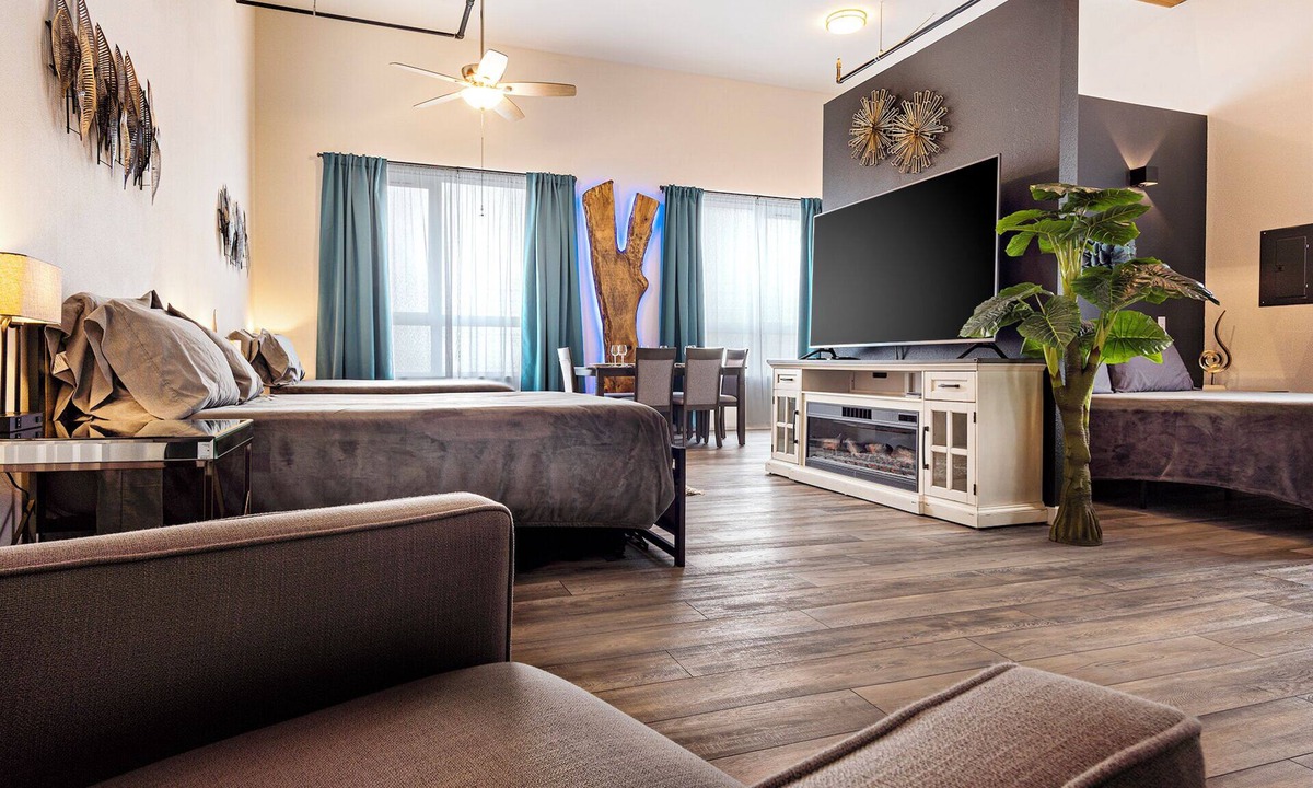 Monroe Apartment | #105 Unique Place Downtown Monroe