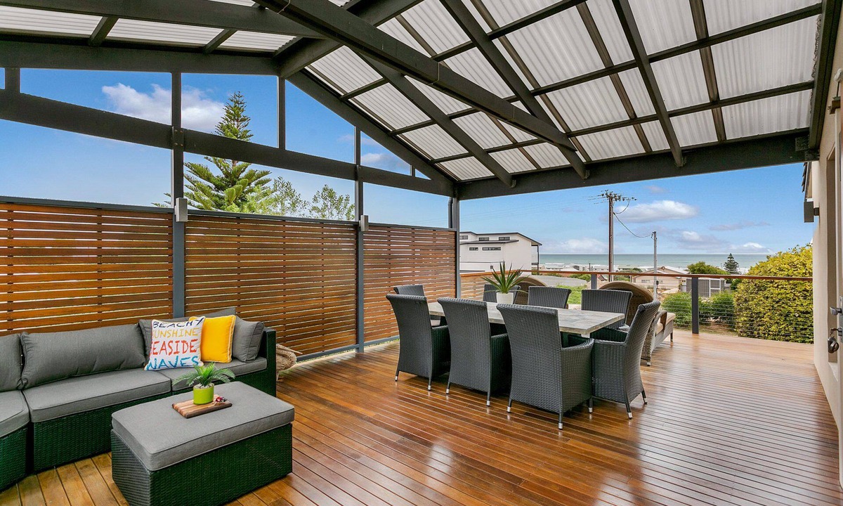 Middleton House | 108 Morrison - Beach Views