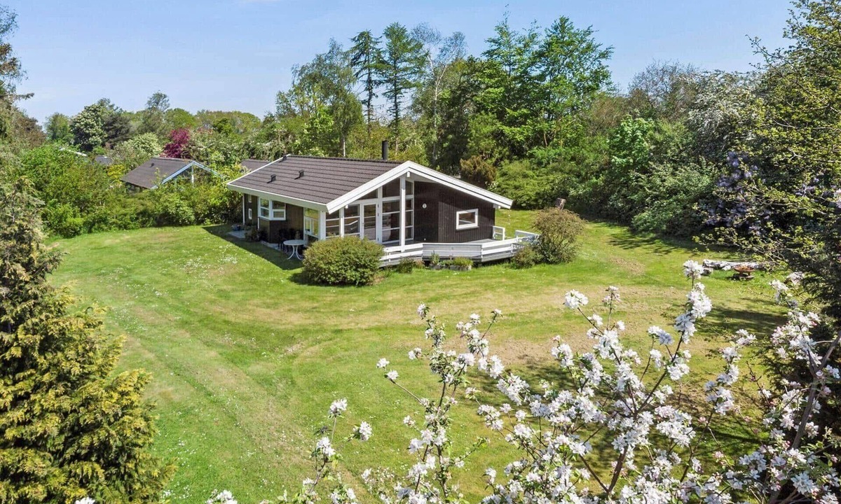 Stege House | 1080 Stege - Berberisvej 48