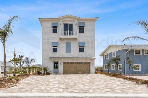 Ocean Cay House | 1088 S, Fletcher Ave