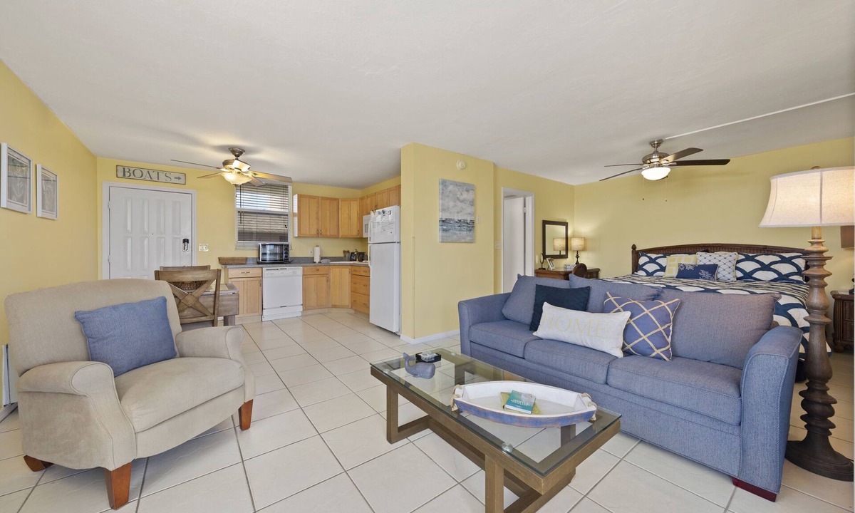Bonita Springs Condo | 10th floor views. The only building that will not have construction this winter.
