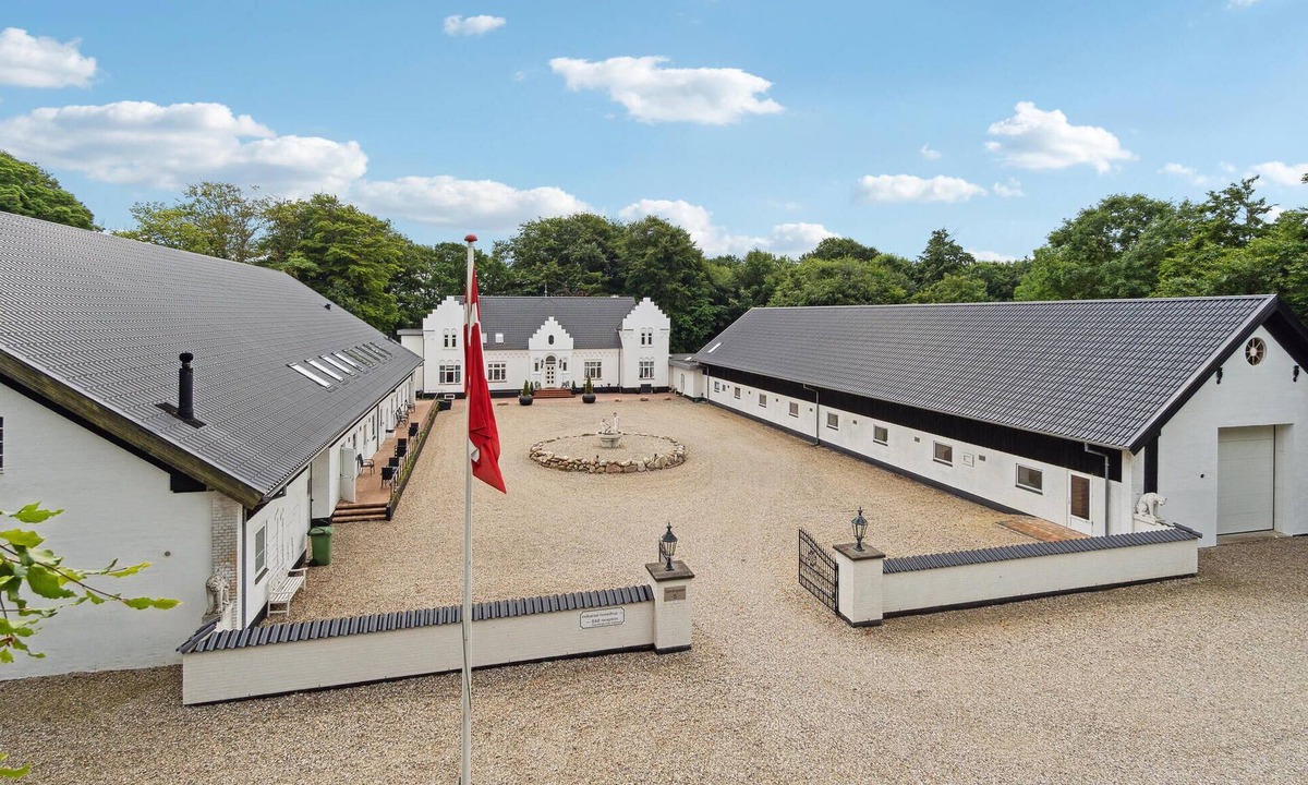 Gording House | 11 bedroom cozy home in Gørding
