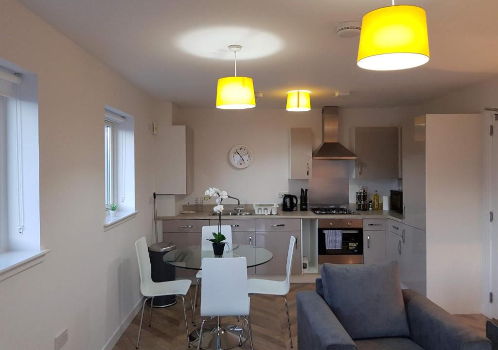 Auchengray Apartment | 11 Royal View Apartments