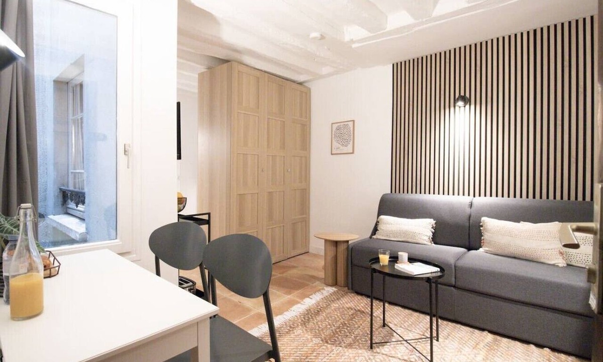 Saint-Gervais Apartment | 11. Studio #Rivoli #Marais #Stpaul #2 people #Paris 4