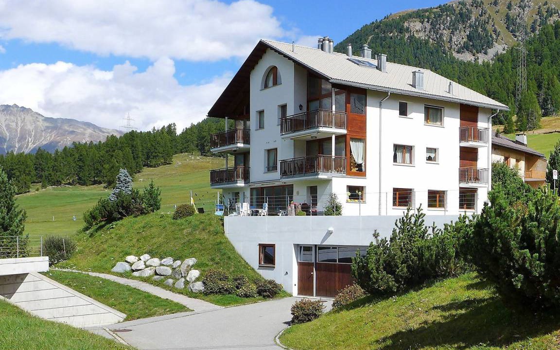 Pontresina Apartment | 110 m² Apartment ∙ 2 bedrooms ∙ 4 guests