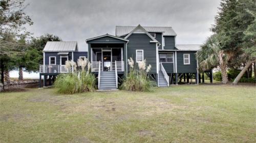 Sullivan's Island House | 1111 Middle Street by AvantStay