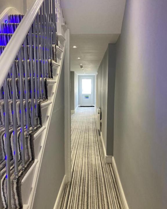 St. Leonard's House | 112 Gleneagle road rooms