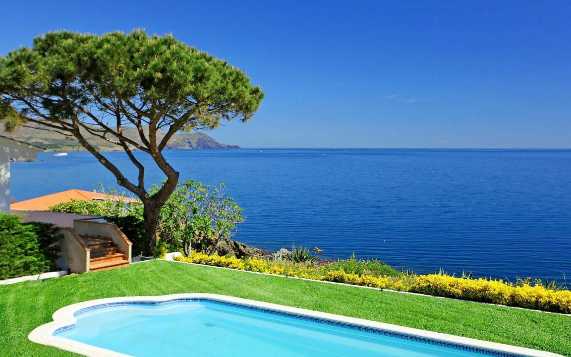 Llanca Other | 115 m² Accommodation ∙ 4 bedrooms ∙ 8 guests
