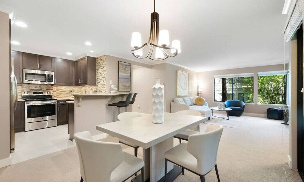 Northwest Bellevue Apartment | 115 - Modern & Serene~Min to Downtown