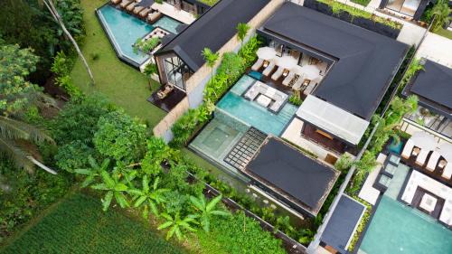 Melayang Villa | 11BR Laia & Akari by BaliSuperHost