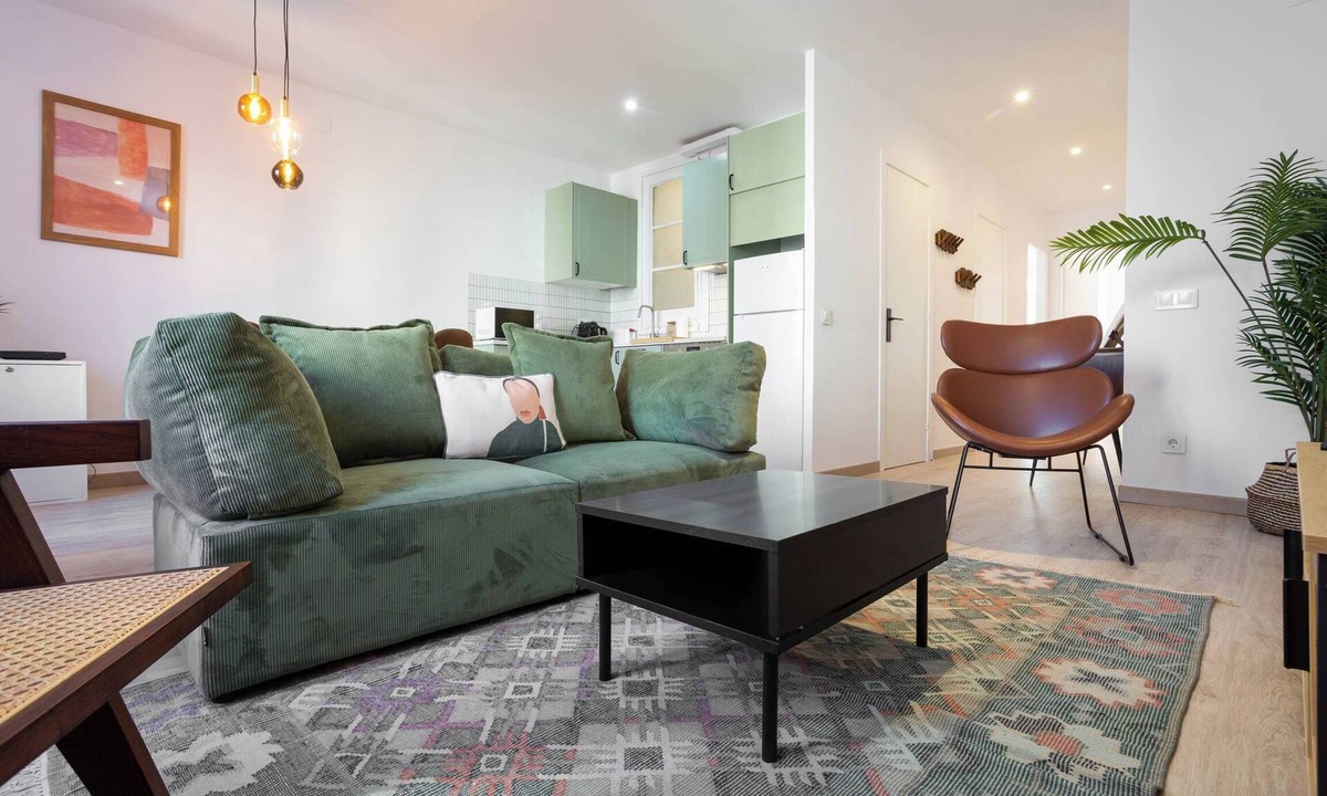 Hostafrancs Apartment | 11CRC1037 Newly decorated Flat near Sants Station