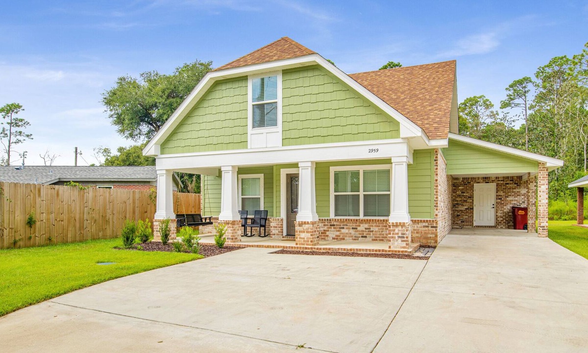 Florida Panhandle House | 11th Ave Twin Retreats