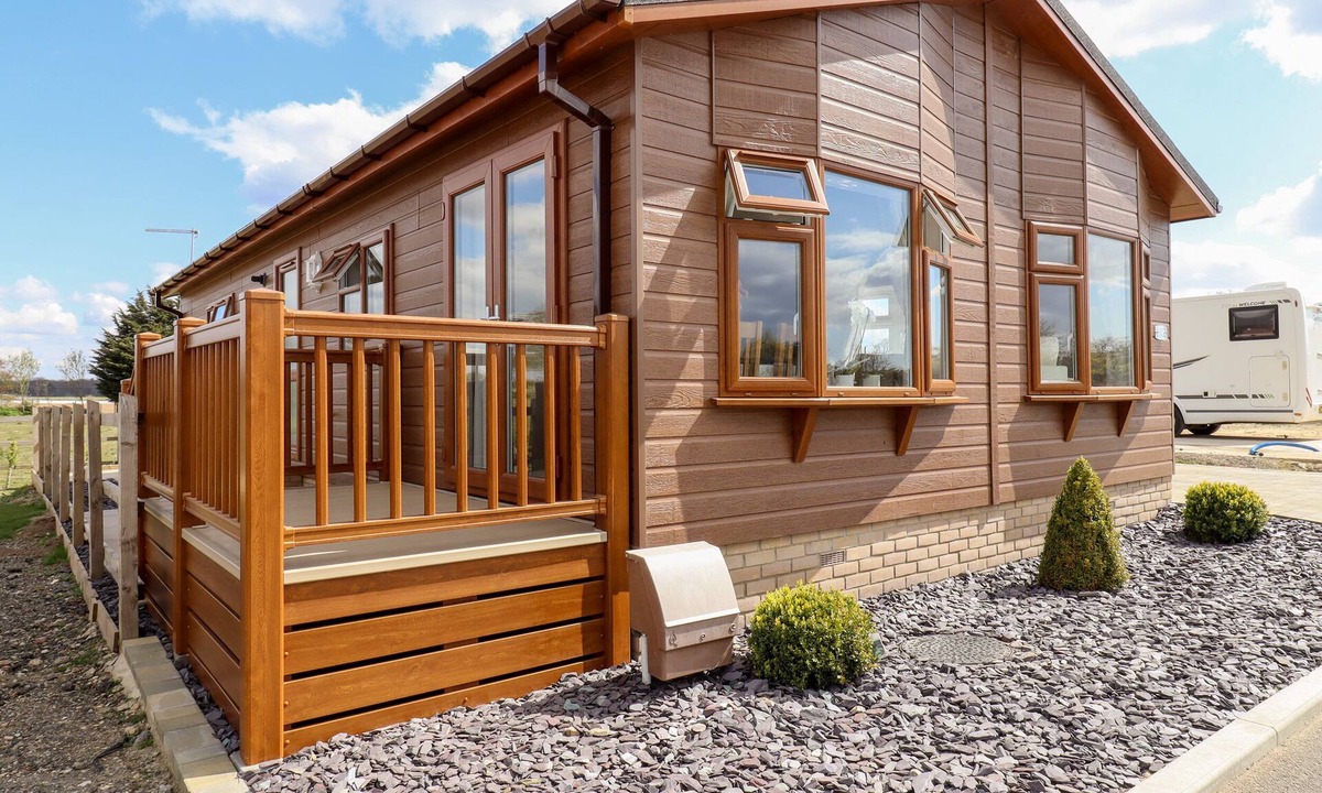 Martlesham Heath Cottage | 12 Bucklesham Park