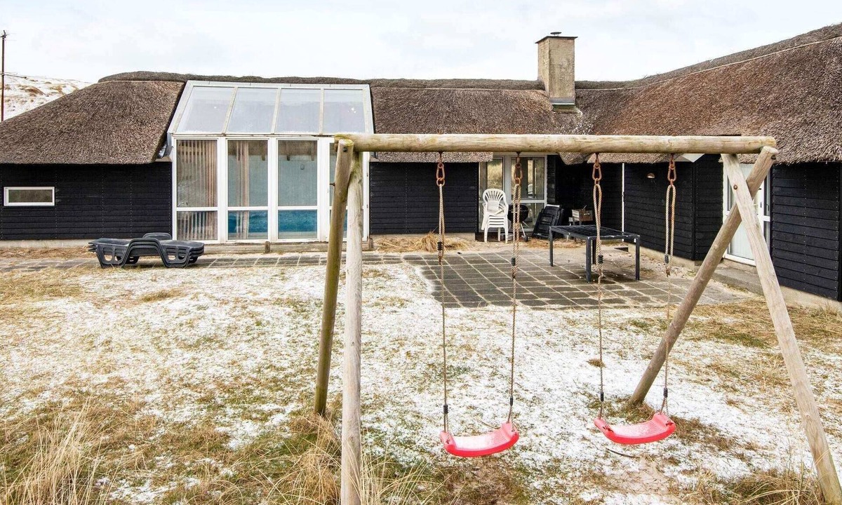 Haurvig House | 12 person holiday home in Hvide Sande