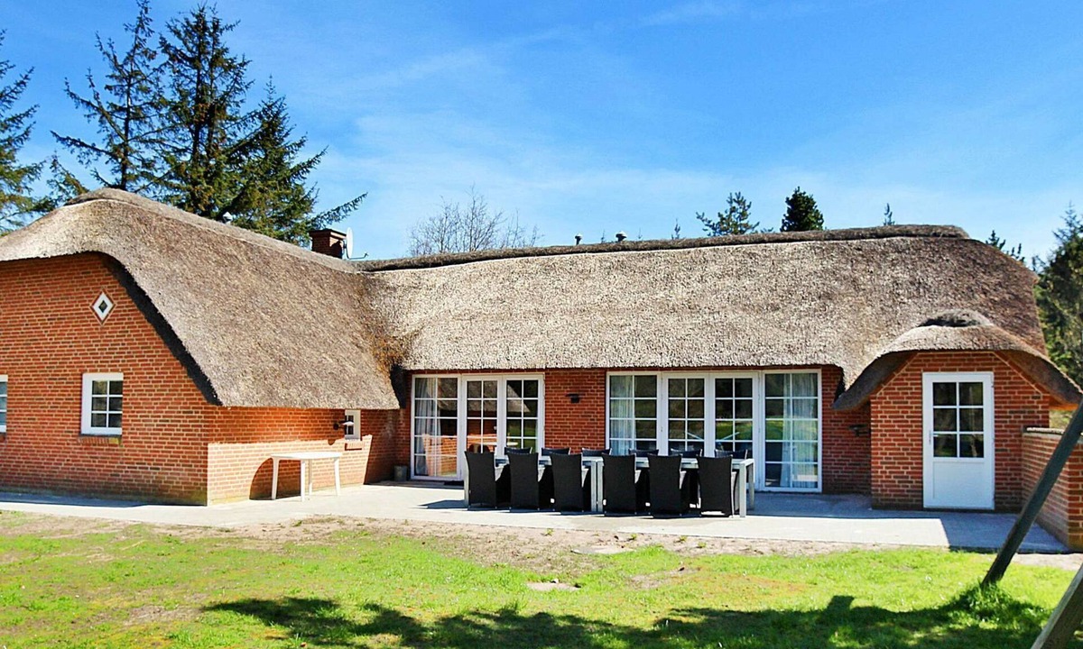Øby House | 12 person holiday home in Ulfborg