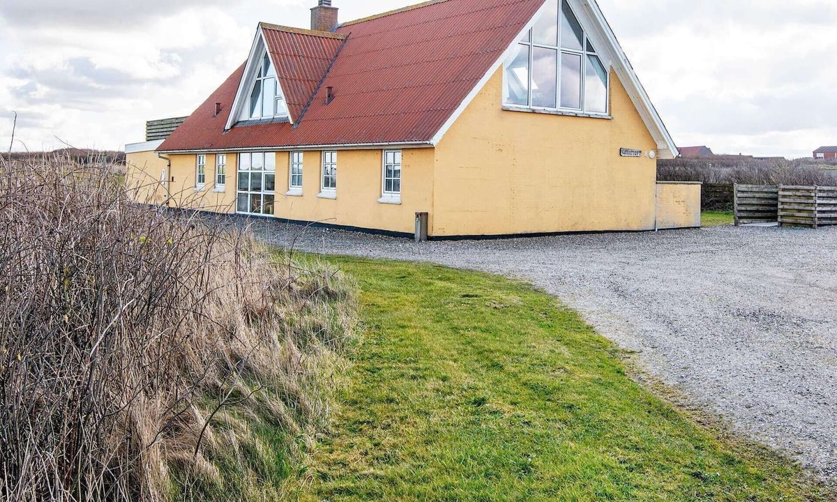 Trans House | 12 person holiday home in Lemvig