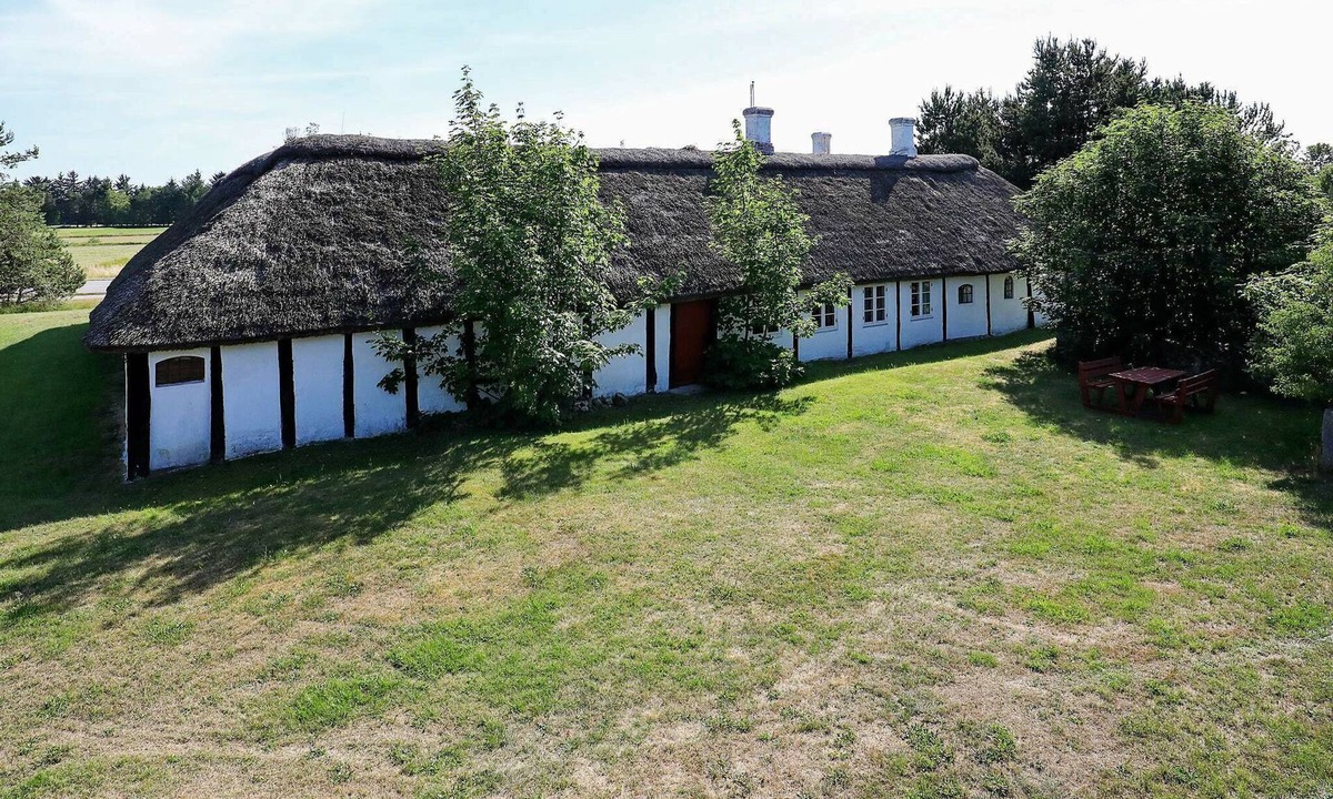 Læsø House | 12 person holiday home in Læsø-By Traum
