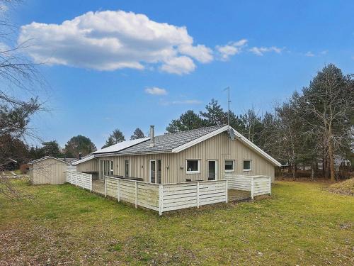 Kramnitse House | 12 person holiday home in Rødby-By Traum