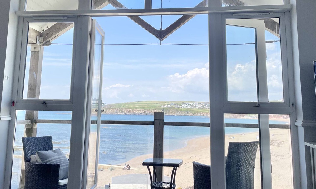 Burgh Island Cottage | 12 Thurlestone Rock