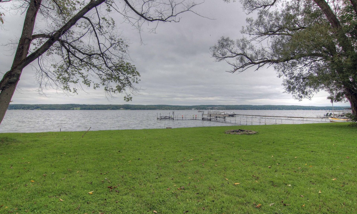 Chautauqua House | 120 feet Chautauqua Lake Front - Near Chautauqua Institution