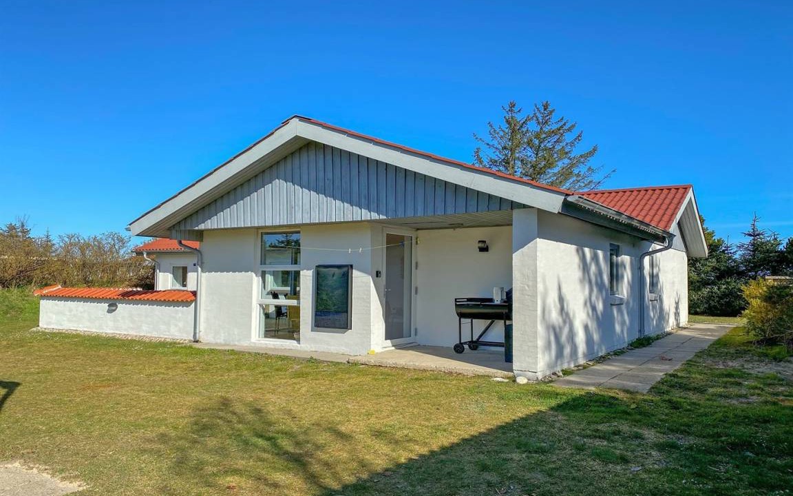 Torup Strand House | 120 m² House ∙ 5 bedrooms ∙ 9 guests