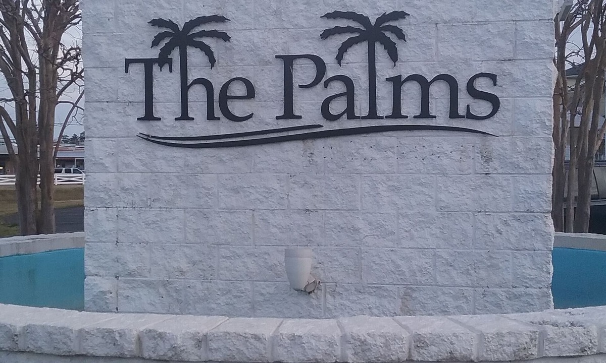 Rehoboth Beach Condo | 1206 Palms, 3-bedroom, 2-bath condo, Select weeks and weekends still available