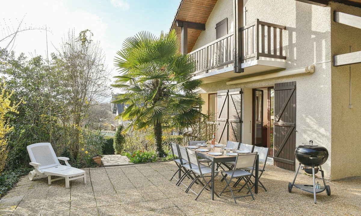 Barby House | 120m² House for 8 Guests – Authentic, Relaxing Stay in an Exceptional Setting