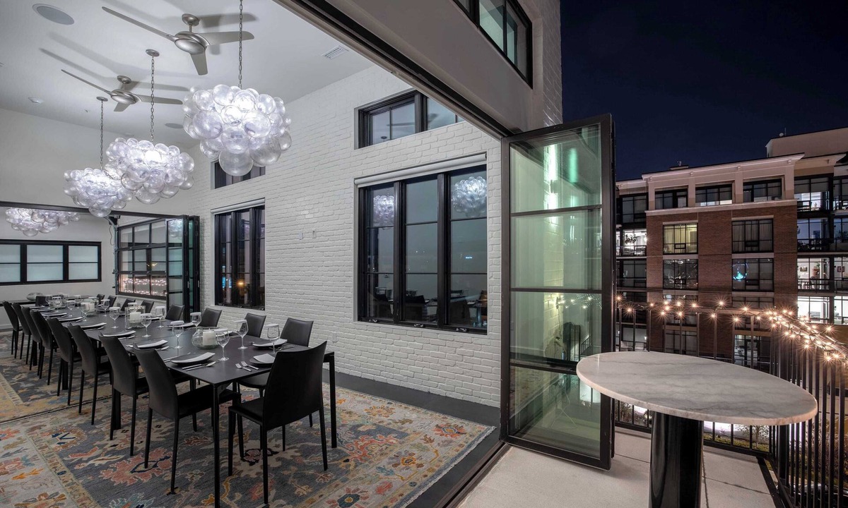 West End Hotel | 121 Hotel Floor 1 Buyout by Avantstay Entire First Floor Buyout of 121 Hotel! Sleeps 16
