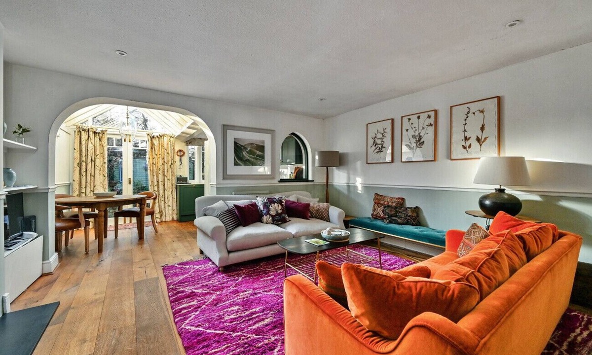 Lewes Ski Chalet | 123, High Street