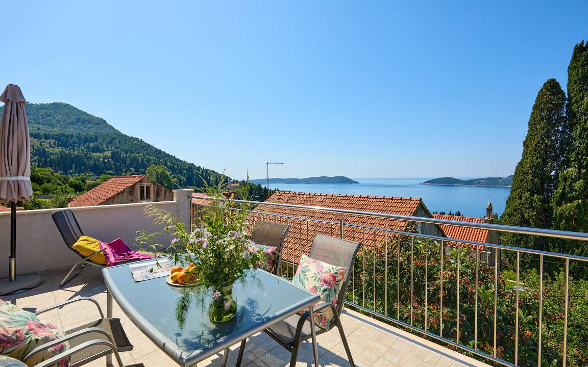 Trsteno Apartment | 125 m² Apartment ∙ 4 bedrooms ∙ 10 guests