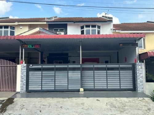 Tangkak Villa | 126 Homestay TYPE A