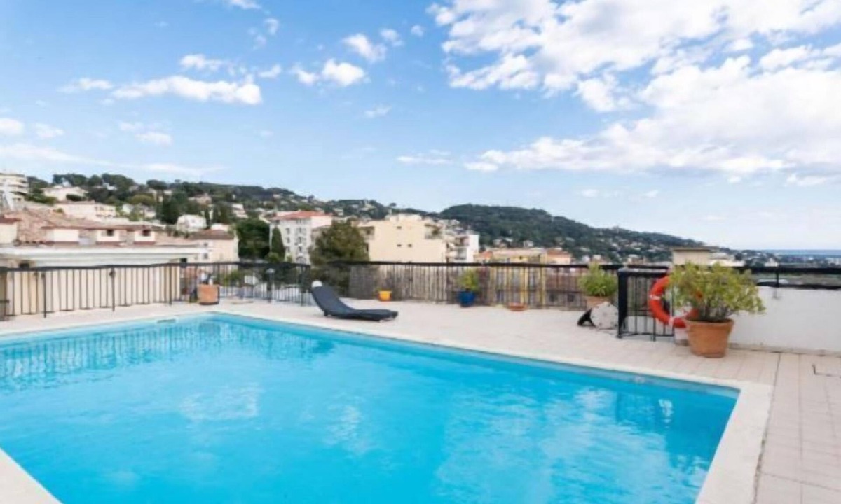 Le Cannet Hotel | 12min de la Croisette | Chambre double + Rooftop