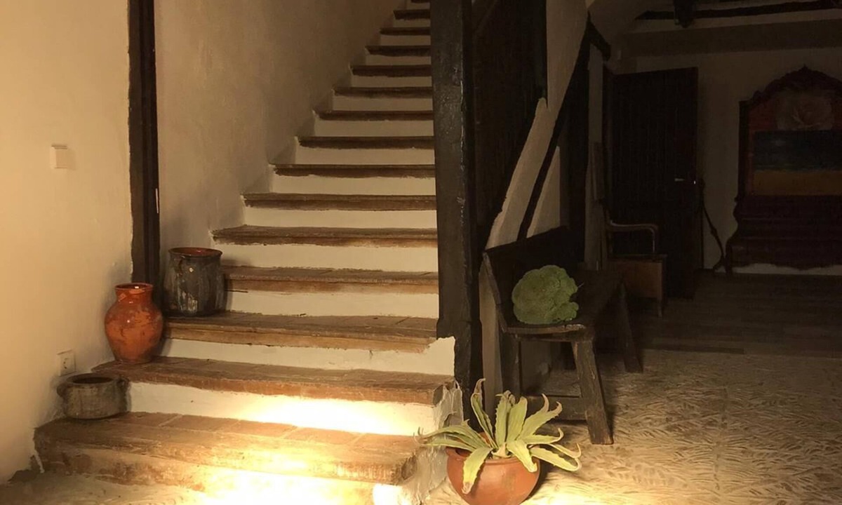Cendea de Olza House | 12th century rural house