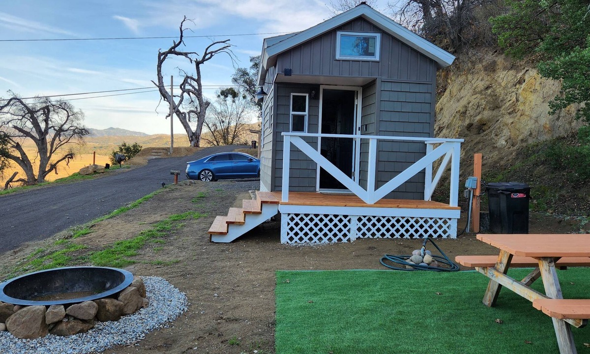 Pauma Valley House | #13 - The Raven - Tiny Home - unique stay w/Incredible View