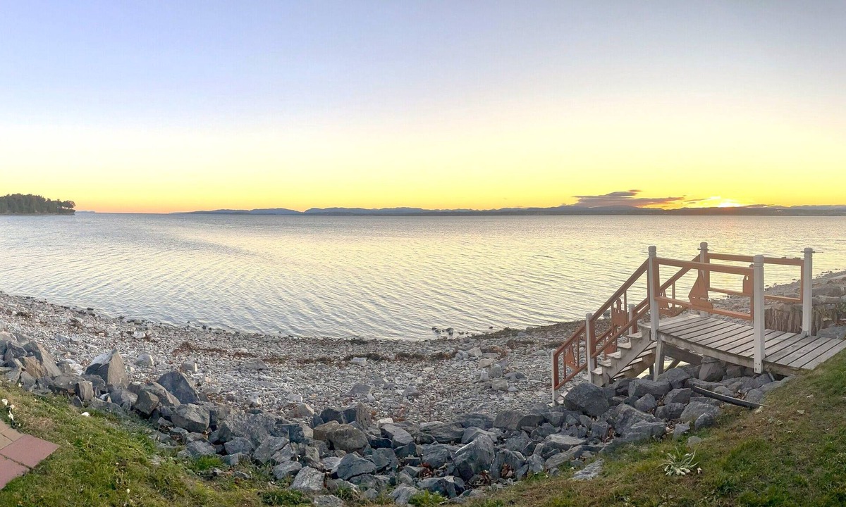 Cumberland Head House | 130 Feet of Lakefront with Unforgettable Views and Access