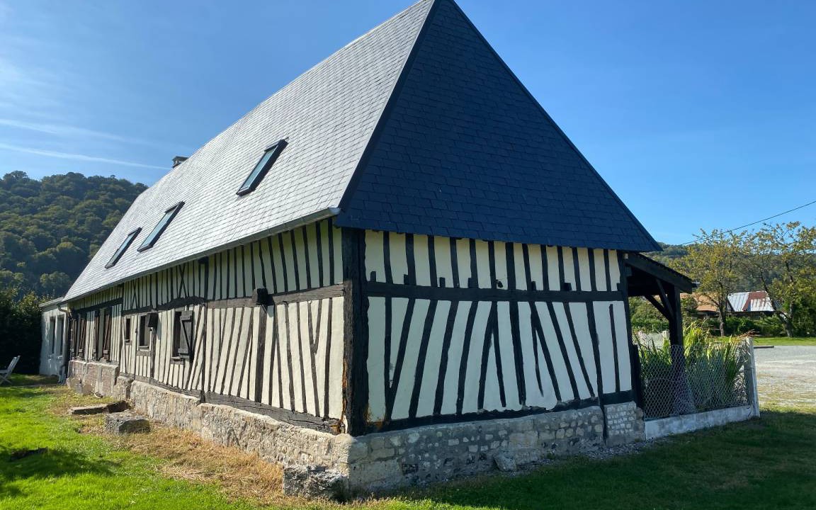 Jumieges House | 130 m² House ∙ 4 bedrooms ∙ 8 guests
